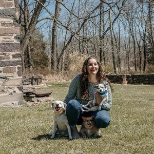 Meet your Posher, Holly